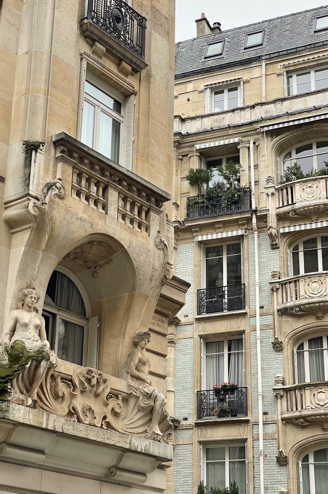 Immeuble Haussmannien - blog Flora Auvray