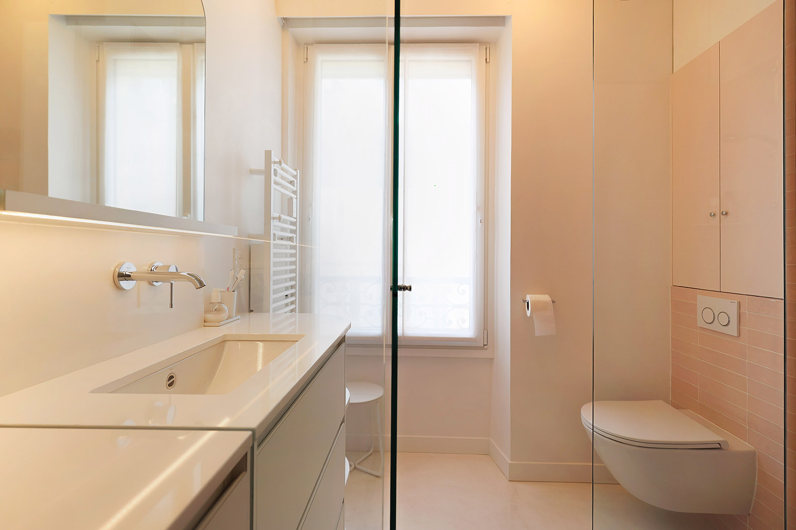 25 m2 optimisés - Une salle de bain toute en douceur - Flora Auvray Architecte d'intérieur